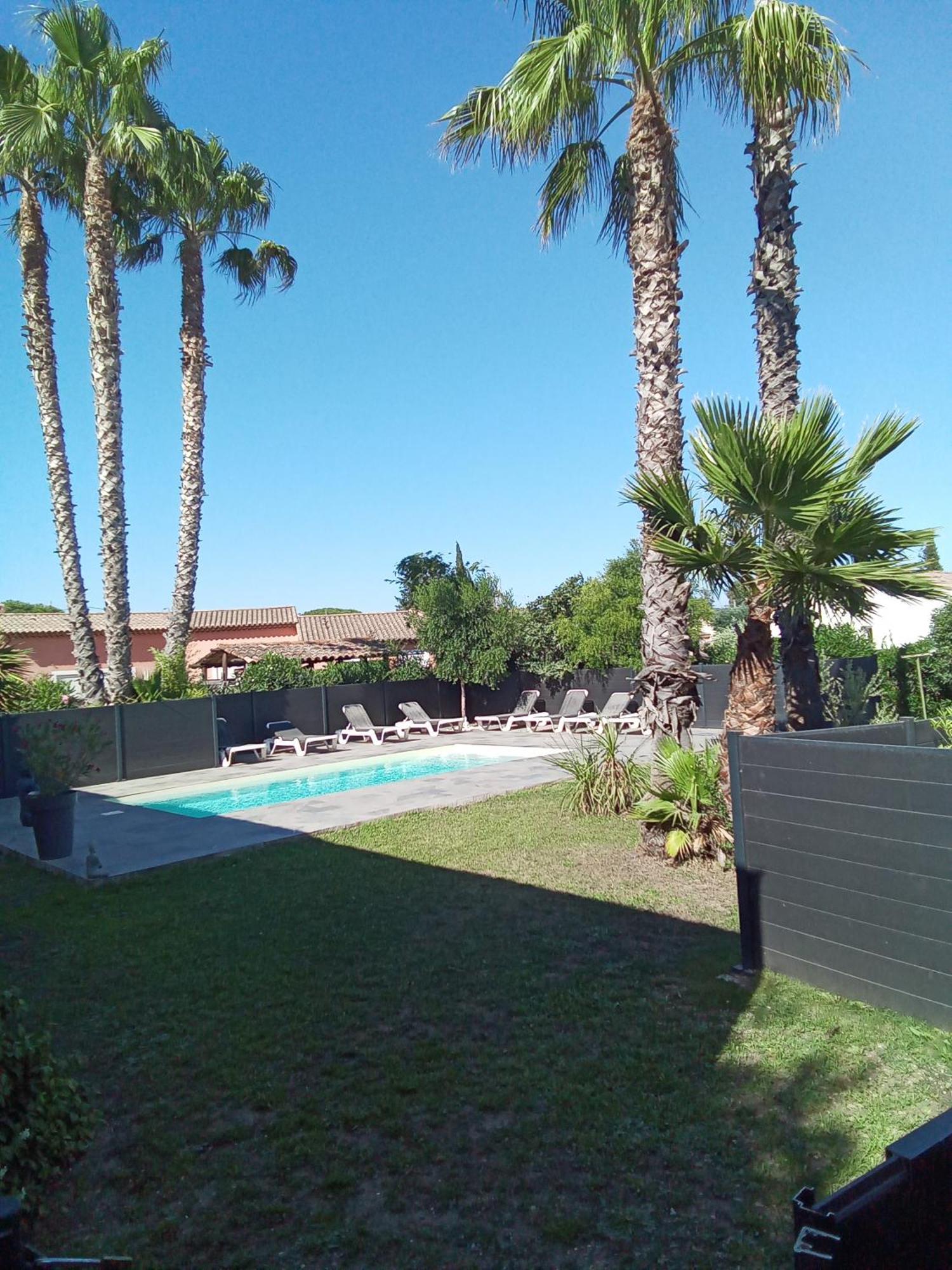 Chambres D'Hotes Le Mas Du Bijou Bleu Puget-sur Argens Exterior foto