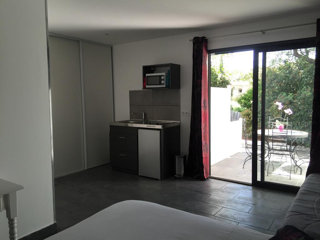 Chambres D'Hotes Le Mas Du Bijou Bleu Puget-sur Argens Exterior foto