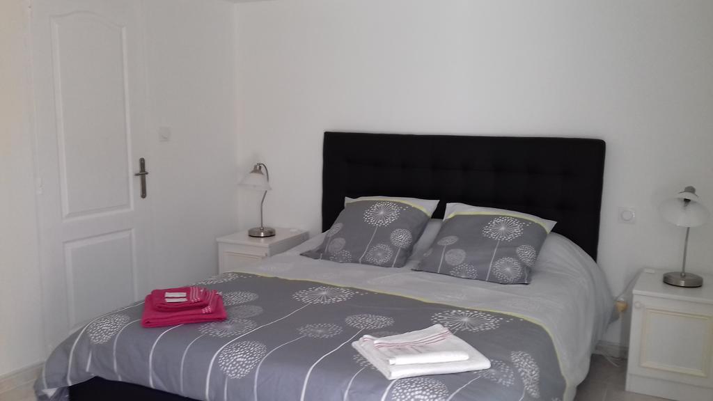 Chambres D'Hotes Le Mas Du Bijou Bleu Puget-sur Argens Exterior foto
