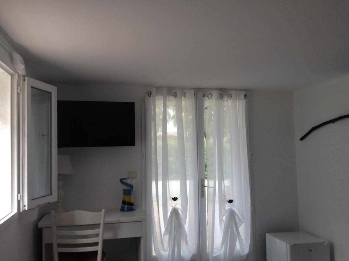 Chambres D'Hotes Le Mas Du Bijou Bleu Puget-sur Argens Exterior foto
